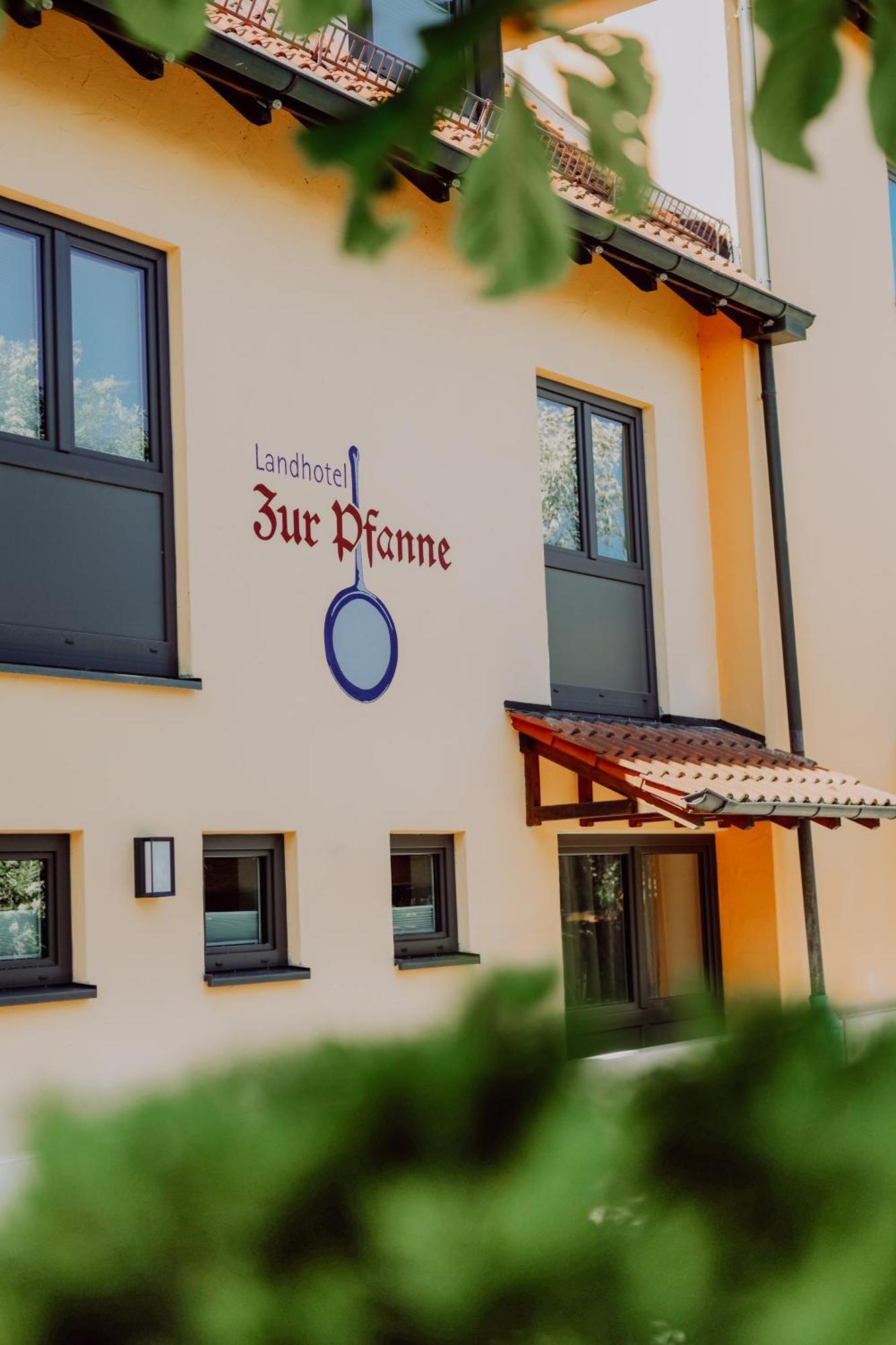 Zur Pfanne - Studio Biberach an der Riß Екстериор снимка